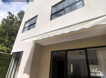 Casa · 260m² · 3 Recámaras · 2 Estacionamientos · Se Vende Casa 3 Pisos Residencial Arbolada Av Huayacan