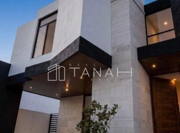 Casa de 4 habitaciones, Saltillo · Residencia de Lujo en Venta Al Norte en Residencial Cartagena | 4 Recámaras | Equipada