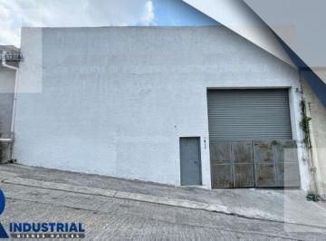 Bodega comercial · 300m² · 3 Estacionamientos · Bodega en Renta en Monterrey Sur