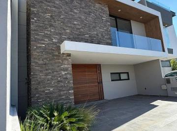 Casa de 3 habitaciones, Querétaro · Casa en Venta Ubicada en El Fraccionamiento La Vista Residencial
