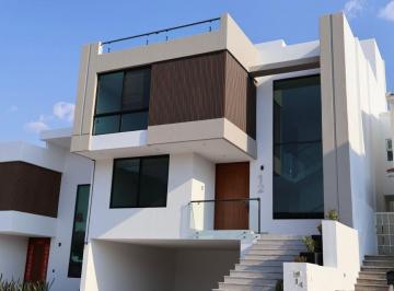 Casa de 4 habitaciones, Huimilpan · Vive El Estilo y La Comodidad, Doble Altura - Roof Garden, Cumbres del Cimatario