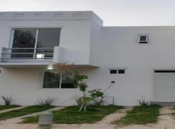 Casa de 3 habitaciones, Zapopan · Casa Venta Tesistan Jalisco