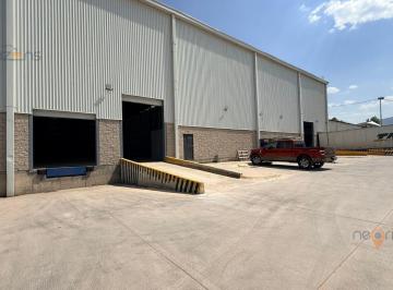 Bodega comercial · 1040m² · 3 Estacionamientos · Nave Bodega Industrial Comercial Nueva 1,040 m² Zona Industrial Fundidores Slp