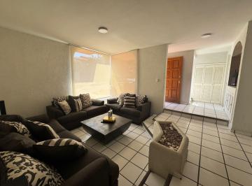 Casa en condominio de 3 habitaciones, Querétaro · Casa Amueblada y Equipada en Centro Sur | Lista Para Habitar | Seguridad 24/7