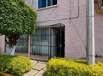 Casa · 54m² · 2 Recámaras · 1 Estacionamiento · Venta de Casa Geo en Rinconada Palmira, Jiutepec.