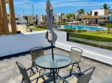 Casa de 3 habitaciones, Mazatlán · Amplia Casa en Renta Frente a La Alberca Enreal del Valle, Mazatlán, Sinaloa, a 10 Min de La Playa.