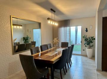 Casa de 3 habitaciones, Monterrey · Casa en Venta Cumbres Santa Clara 2do Sector I Privada con Seguridad 24/7