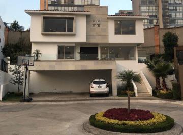 00adfda35e77921248697f9bba3e6c775997e001ef9db04c66325d600b5d5dc4 · Casa en Renta con Doble Filtro de Seguridad en Bosque Real