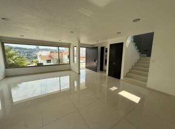 8dbf244b60bce1035a8b7aaa905579728efc18833e171ab5590e881109ed45d1 · Casa en Renta con Doble Filtro de Seguridad en Bosque Real