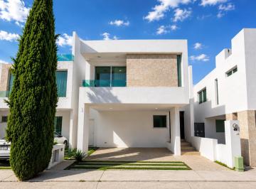 Casa de 3 habitaciones, San Luis Potosí · Casa en Horizontes 1 - $4.6 m. D. p.