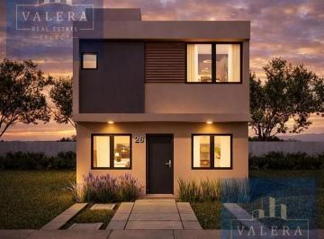 Casa · 99m² · 3 Recámaras · 2 Estacionamientos · Casa en Fraccionamiento El Mirador