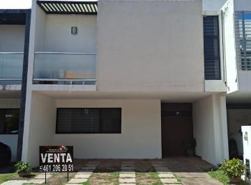 Casa de 3 habitaciones, Celaya · Casa en Venta Fraccionamiento Maderas Residencial Celaya