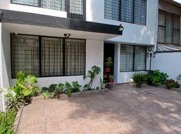 Casa de 3 habitaciones, Azcapotzalco · Casa con Excelente Ubicación en Ex Hacienda El Rosario, Azcapotzalco