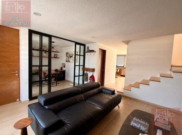 Casa · 170m² · 3 Recámaras · 2 Estacionamientos · Casa - Fraccionamiento Altos Juriquilla