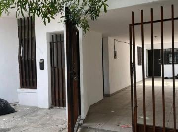 Casa de 3 habitaciones, Monterrey · Casa en Renta en Mitras Centro, Monterrey