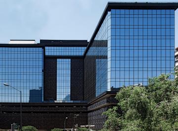 Oficina · 735m² · 19 Estacionamientos · Oficinas en Renta Torre Prisma
