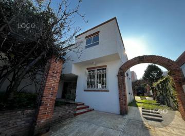 Casa · 200m² · 3 Recámaras · 3 Estacionamientos · Casa en San Jerónimo Aculco