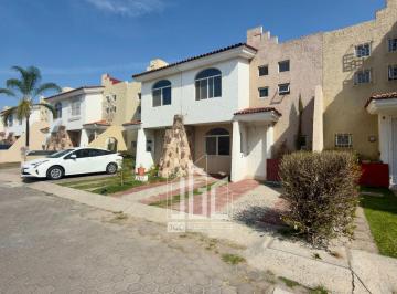 Casa · 110m² · 3 Recámaras · 2 Estacionamientos · Casa en Venta en Real Santa Anita II
