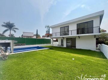 Casa de 5 habitaciones, Atlatlahucan · Venta de Casa en Lomas de Cocoyoc