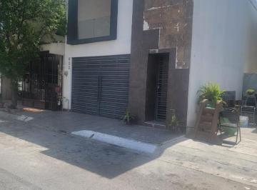 Casa de 2 habitaciones, Apodaca · Casa en Venta en Apodaca