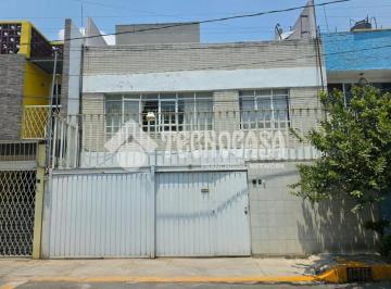 Foto · Casa - Venta