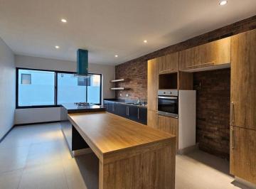 Casa de 3 habitaciones, San Andrés Cholula · Casa en Venta en Lomas de Angelópolis en La Gran Reserva Estilo Mexicano Contemporáneo