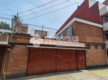 Foto · Casa - Venta