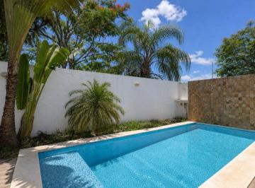 Casa de 2 habitaciones, Mérida · Casa Amueblada y Equipada con Alberca en Renta Precio Negociable