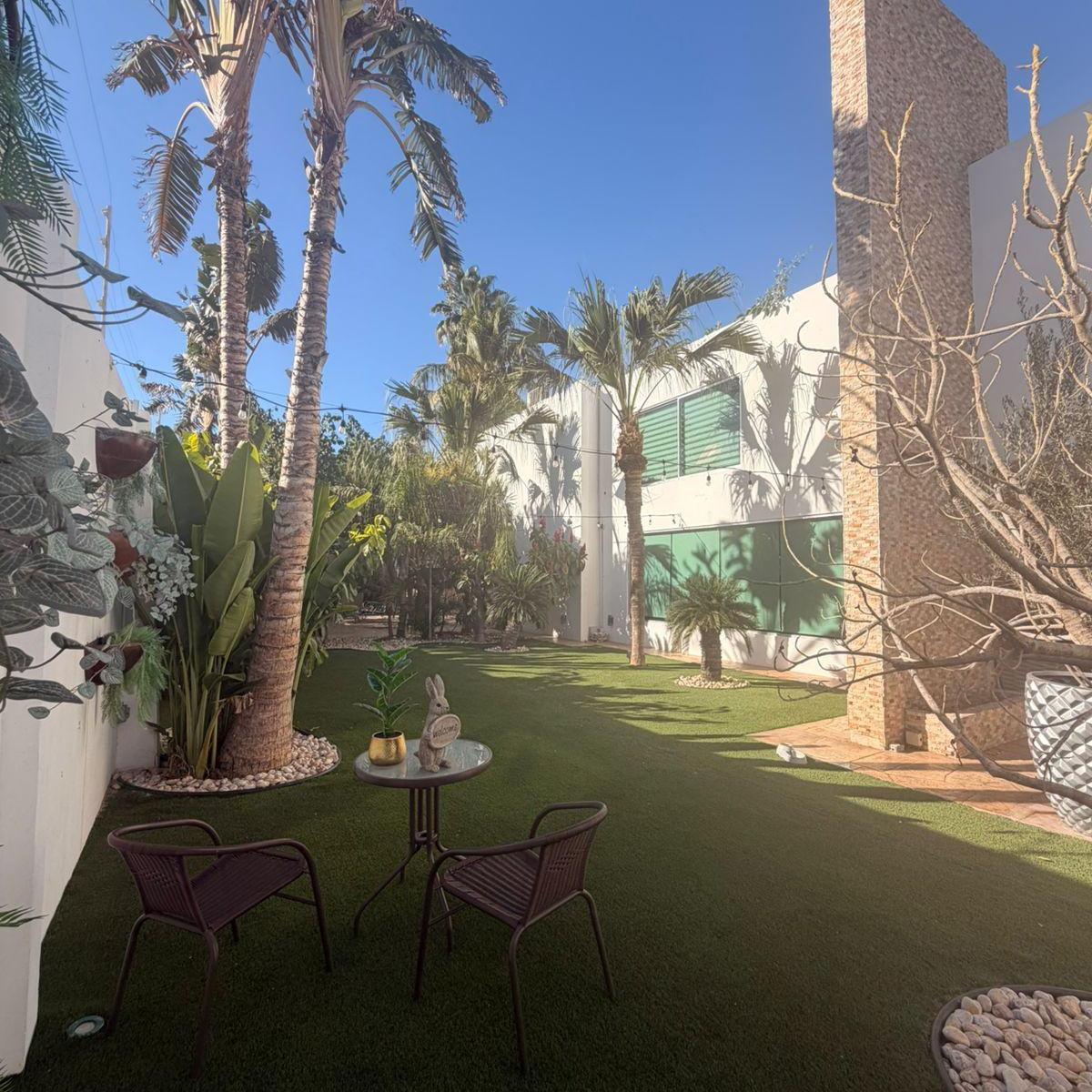 Hermosa Residencia en Venta en Col Scally