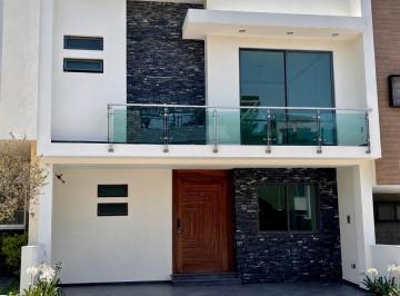 Casa de 3 habitaciones, Zapopan · Casa Nueva en Venta en La Cima de Zapopan
