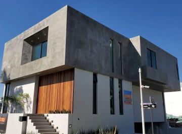 Casa de 4 habitaciones, Zapopan · Casa Nueva en Venta, Fraccionamiento Villa Verona, Zapopan