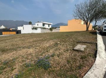 Terreno / Lote · 400m² · Terreno en Portales de Santiago a 900 m de La Carretera Nacional