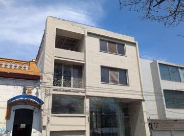 Casa · 720m² · 8 Recámaras · 2 Estacionamientos · Casa en Venta o Renta con Excelente Ubicacion