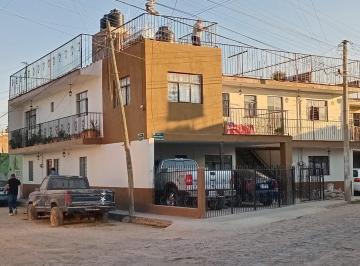 Casa · 386m² · 7 Recámaras · 2 Estacionamientos · Edificio de 4 Departamentos en Venta en Nuevo México