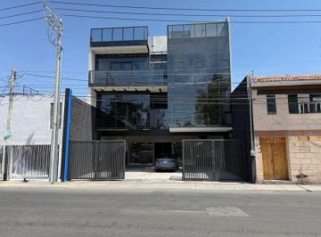 Local comercial , Querétaro · Local en Renta - Av Zaragoza Esquina 05 de Febrero