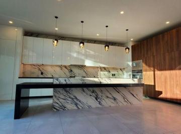 Casa en condominio de 4 habitaciones, Zapopan · Casa en Venta, Fraccionamiento Villa Verona, Zapopan