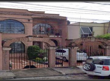 Casa de 5 habitaciones, Morelia · Casa en Venta en Colonia Chapultepec Norte, Morelia, Michoacán