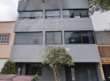 Casa de 4 habitaciones, Gustavo A. Madero · Casa en Venta en Sotero Prieto 82 Guadalupe Insurgentes. Cerca de Metro Potrero