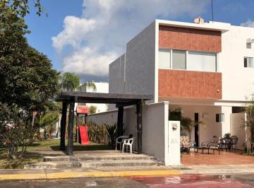 Casa de 3 habitaciones, Solidaridad · Casa Grande en Playa del Carmen
