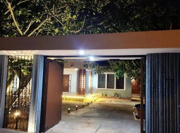 1 · "Casa Amapola” en Renta a Una Cuadra del Parque Las Américas