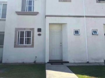 Casa de 3 habitaciones, Querétaro · Casa en Renta en Sonterra
