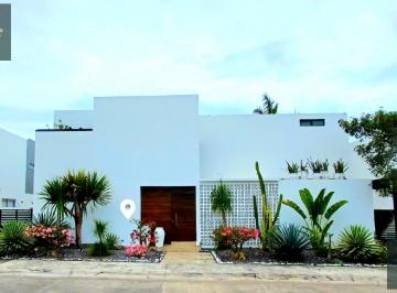 Casa · 264m² · 4 Recámaras · 3 Estacionamientos · Casa Venta en Frac. Punta Tiburon. Marinas. Riviera Veracruzana