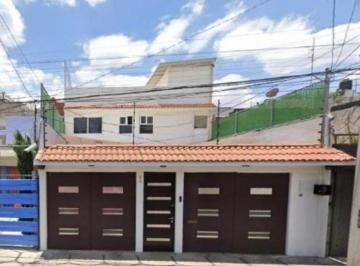 Casa de 4 habitaciones, Coyoacán · Flexibilidad de Pagos Oportunidad Casa en Remate Bancario, Prado Churubusco Coyoacán