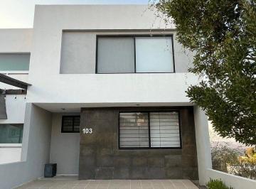 427edbf245fc0a73eaf3187ed669f37f8f87ea32e76879fb90ee8281654d99a7 · Casa en Venta en Tres Marías, Fresnos Morelia
