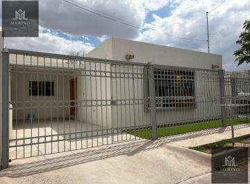 Casa · 180m² · 3 Recámaras · Casa en Venta en Colonia Magisterial
