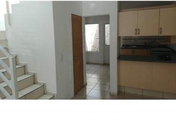 Casa de 3 habitaciones, San Pedro Tlaquepaque · Casa en Renta en Parques del Bosque