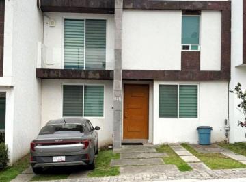 Casa de 3 habitaciones, San Andrés Cholula · Casa en Renta Parque Capellania Lomas de Angelopolis Zona Azul