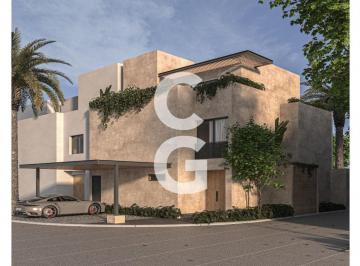 Casa · 203ha · 4 Recámaras · 2 Estacionamientos · Casa en Venta en Cancún en Residencial Río con Alberca, Jardín y 4 Recámaras