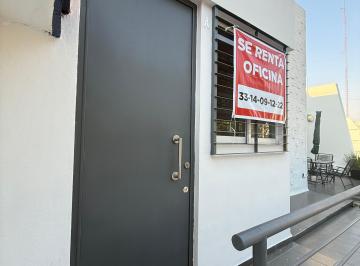 Oficina de 3 habitaciones, Guadalajara · Oficina en Renta