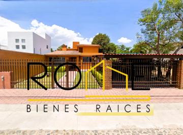 Casa de 3 habitaciones, Querétaro · ¡Casa a La Venta Ubicada en Jurica Queretaro, Grandiosa Oportunidad de Remate!